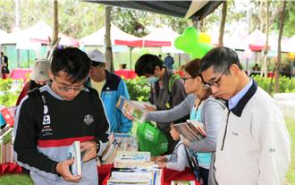 市图芦洲分馆品书香 波隆那首奖得主分享绘本创作