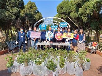 900樹苗大放送！ 台中監理所申請「汽燃費約定扣款」 節能減碳拿好禮