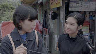 江口德子寫下獨活新高度！ 一人來台慶生「放天燈感受台味」