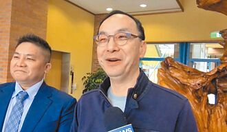 綠批為陸介選開門 藍譏恐共症發作