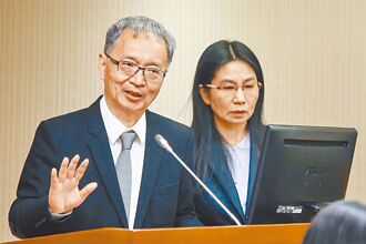 看守內閣尸位素餐