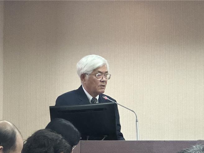 中选会主委李进勇。（黄婉婷摄）