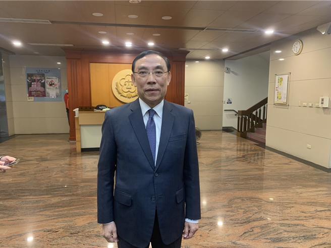 针对近期国内爆发市售食品添加辣椒粉含有「苏丹红」事件，为了确保食品安全，维护国人健康，法务部长蔡清祥今上午表示，检方都会全力以赴。（图赖佩璇摄）