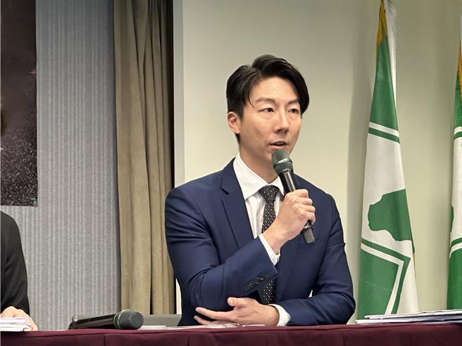 民進黨發言人吳崢。（黃婉婷攝）