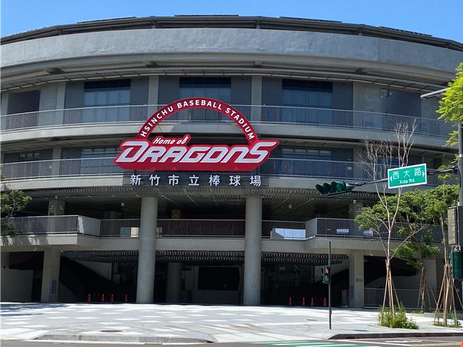 新竹市政府预计3月完成土层移除发包作业、4月中旬前进场施工，4月1日起地下停车场也将暂停营运。（陈育贤摄）