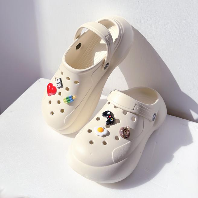 蝦皮購物「開鞋季」PONY CHEESE&PUFF 厚底起司&泡芙鞋，限時下殺3折起。（蝦皮提供／古明弘北傳真）