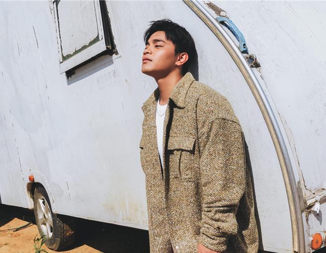 邱軍宣布演唱會加場好消息。（索尼音樂提供）