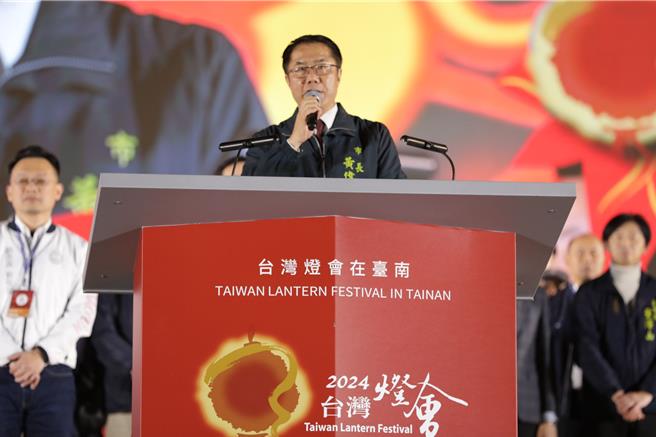 台南近期活动不断，台湾灯会10日晚间落幕，连同国际兰展与宝可梦等，总计吸引超过1500万人次参与，市长黄伟哲重登「好感王」宝座。(台南市政府提供／曹婷婷台南传真)