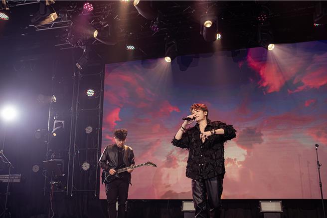 阿沁11日出席新歌发表会。（晴空未来提供）