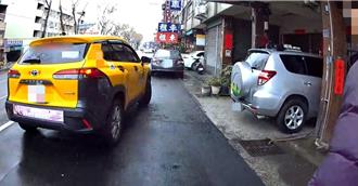 3.5K「最遙遠的距離」！男雨中趕考「雷殘」警暖心助到考場