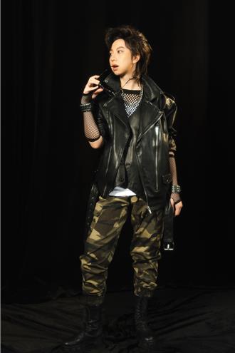 「劇場菜鳥」許瓊文 首度挑戰《搖滾芭比》中文版