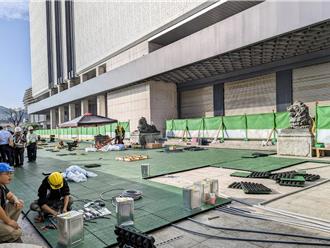 文化中心廣場鋪草皮恐讓孩童誤衝馬路 基市府曝完整規劃