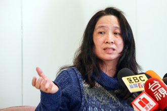 女社工包庇惡保母、照假照片？兒福聯盟執行長回一句