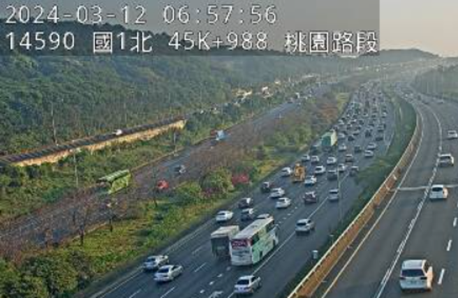 现场画面。（图 / 截自高速公路1968）