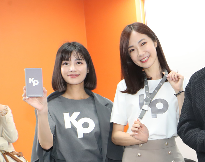 徐千晴（左）、杨宝桢（右）。（中时资料照，郑任南摄）
