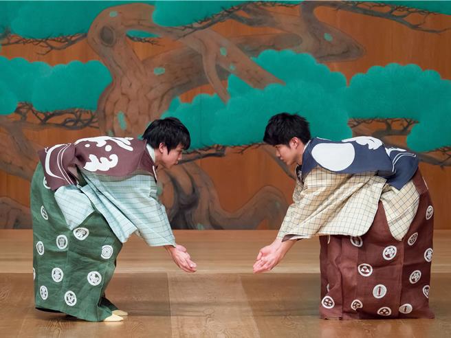 日本大师级艺术家野村万斋继2019年后，日前再度率领「万作之会」来台，呈现正宗日本传统狂言《野村万斋狂言剧场》。（政川慎治摄，卫武营国家艺术文化中心提供／李欣恬台北传真）