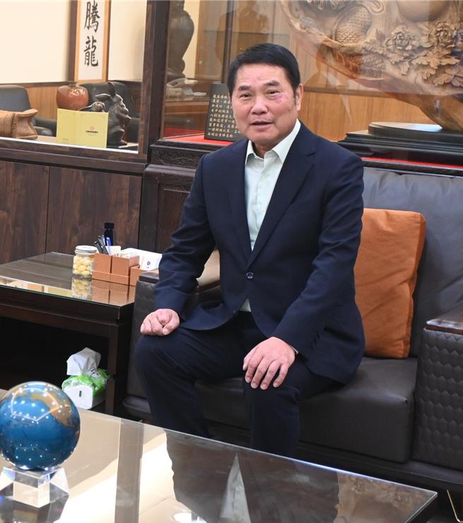 苗栗县长锺东锦回应财产申报不实一事。（本报资料照片／李京升苗栗传真）