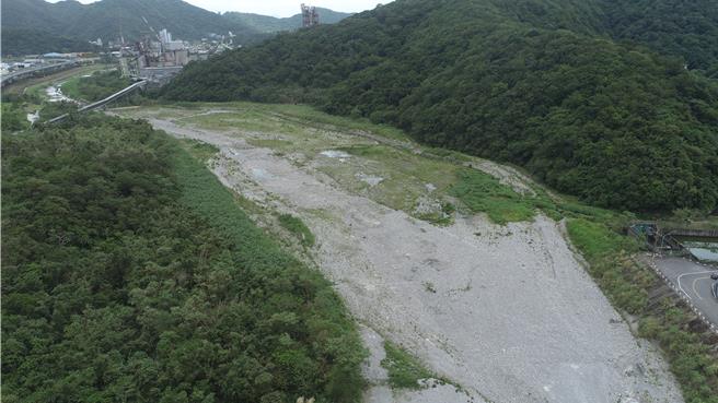 宜兰县「苏澳溪分洪道工程」为全国第二座分洪道设施，中央全额补助54亿元，採分洪隧道排至内埤海岸，以改善苏澳地区淹水，并解决苏澳港淤积问题。（水利署第一河川分署提供／吴佩蓉宜兰传真）