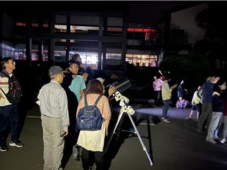 與國家公園有約  四季遊雪霸觀星趣