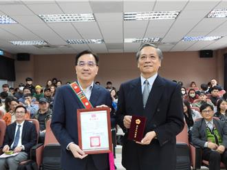 長年投入原住民族權利法治及教育 高德義獲最高榮譽肯定