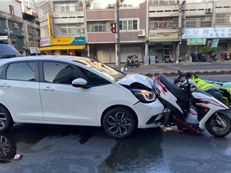 狂飆轎車闖紅燈猛撞！慘遭「V型夾」撞成腦死 工程師晚間拔管離世
