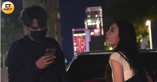 去年底本刊也曾直击陈零九与邬又曦一同进入一间民宅，直到清晨才离开。（图／本刊摄影组）