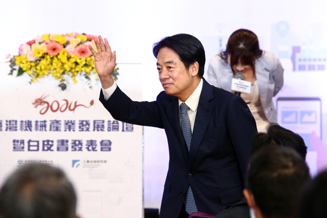 準總統賴清德（前）將於5月20日上任，其新任內閣名單引發關注。（資料照,鄧博仁攝）