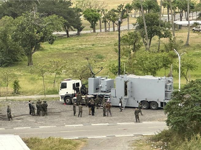 海鋒大隊反艦飛彈車近日出現在台東。（讀者提供／蔡旻妤台東傳真）