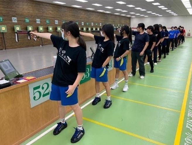 今年度基隆市國中體育班報名起跑，各校已開始受理報名，3月30日甄試，共有6所國中體育班招生，包括明德、銘傳、中正、正濱、南榮國中及八斗高中國中部，各項有不同重點發展體育項目。（基隆市教育處提供／徐佑昇基隆傳真）