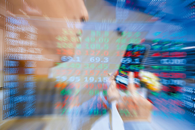 00940引爆申购潮，吸金能力非常惊人。（图／报系资料照）