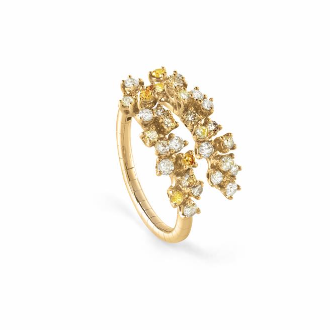 Damiani Mimosa 18k黃金鑽戒，售價9萬7700元。（Damiani提供／黃唯淯台北傳真）