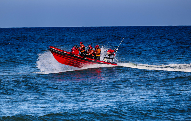 印尼雅加達北部外海的千島群島（Pulau Seribu）本週一（11日）一艘遊艇因海象惡劣而翻覆，一名台籍張姓男子尚未尋獲，示意圖。(圖:shutterstock/達志)
