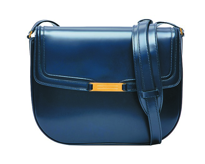 BALLY DECO'斜肩包，7萬4600元。（BALLY提供）