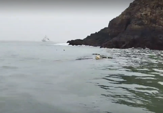 海上搜救影片曝光！  兩岸艦艇聚東碇島水域聯合救援失蹤2漁民