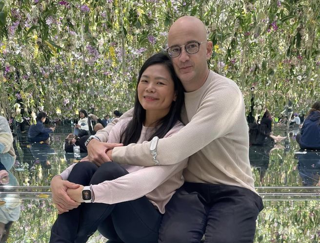 土耳其裔藝人吳鳳與台灣妻子Rynne育有兩個女兒。（圖／Rynne臉書）