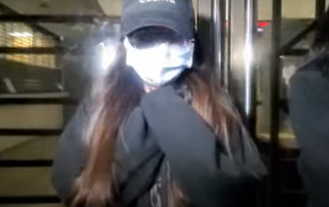 阿沁網紅妻「花花」認了前兩天曾呼麻，強制戒癮治療。(中時新聞網)