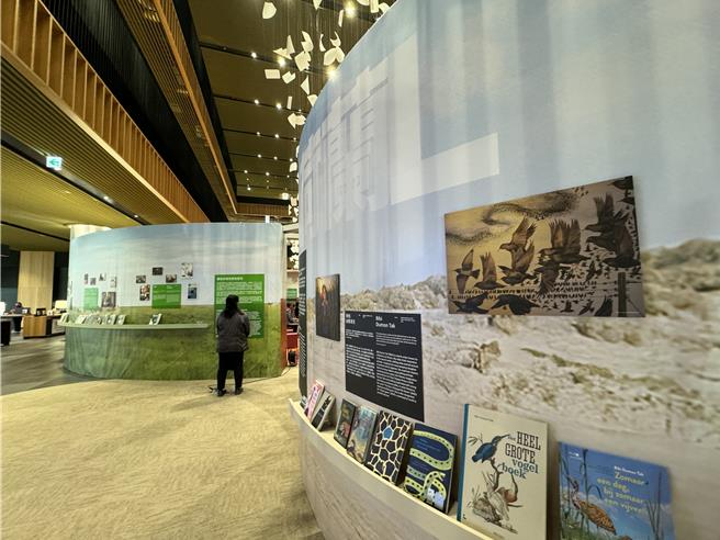 台北国际书展主题国首度移师外县市，3月14日起在台南市立图书馆永康新总馆登场。(曹婷婷摄)
