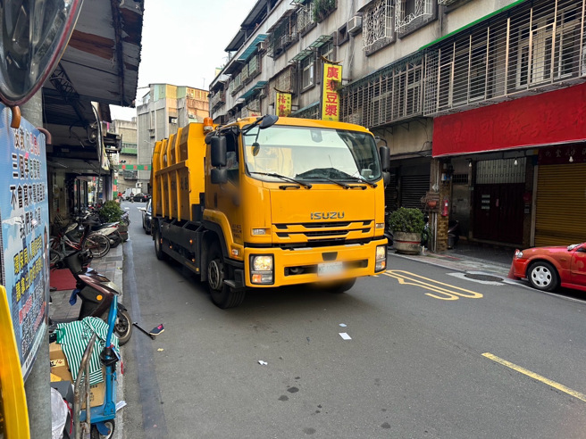 台北市萬華區8日下午16時50分許發生一起死亡車禍。（圖／警方提供）