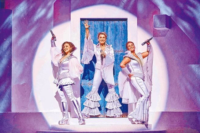 音乐剧《妈妈咪呀！》目前全球观赏人次已超过6500万。（宽宏艺术提供）