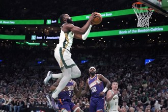 NBA》太陽4人得分破20還不夠 慘遭綠軍雙探花攜手橫掃