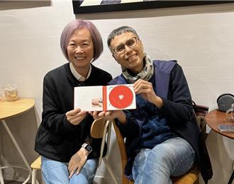 何厚華生前為「她」最後一次現身 時隔不到3個月傳噩耗