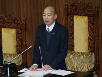 陳亭妃喊韓國瑜上午接外賓導致無法質詢   韓辦晚間澄清：白天無議程外行程