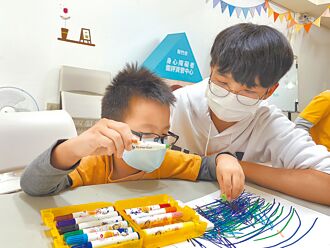 儿盟去年承揽政府24案 达1.2亿元