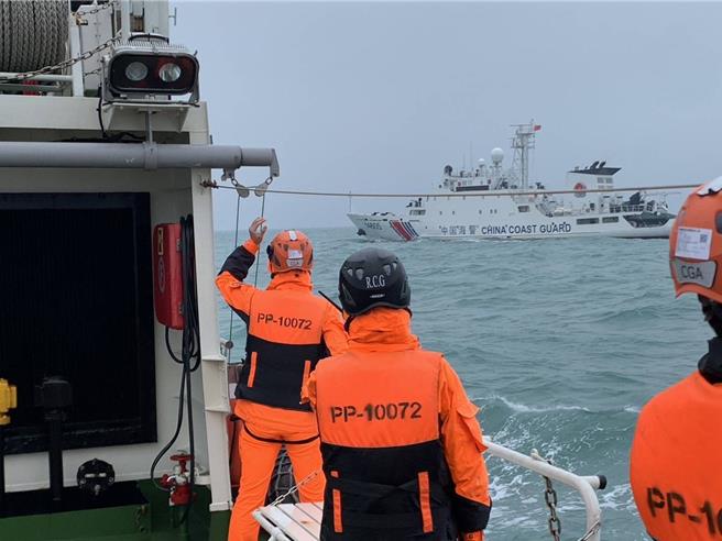 北竿外海传出大陆船员落海，目前两岸协同搜救中。（马祖海巡队提供）