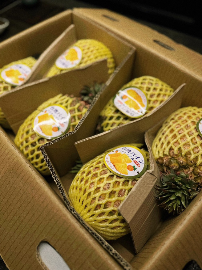 今年东京食品展，光是凤梨鲜果类订单，就接单超过500公吨。(戴志扬翻摄)