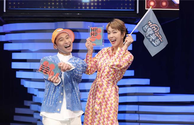 浩子（左）、大霈今合體錄影。（公視台語台提供）