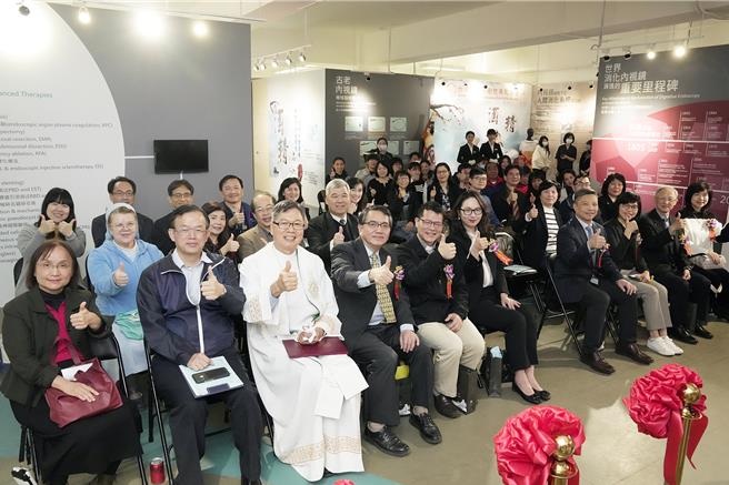 輔仁大學今舉辦酒精特展開幕式，帶民眾了解酒精背後的可怕真相。（輔仁大學提供／呂健豪新北傳真）