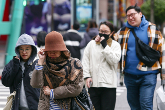 强烈冷气团挑战寒流！连两天低温探10度 一周天气2变化