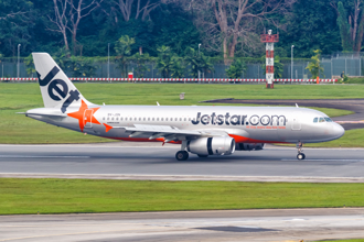 班機加速正要起飛卻急煞 原因竟是「門沒關好」