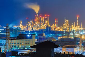 482企業明年開徵 工總不滿碳費喊價